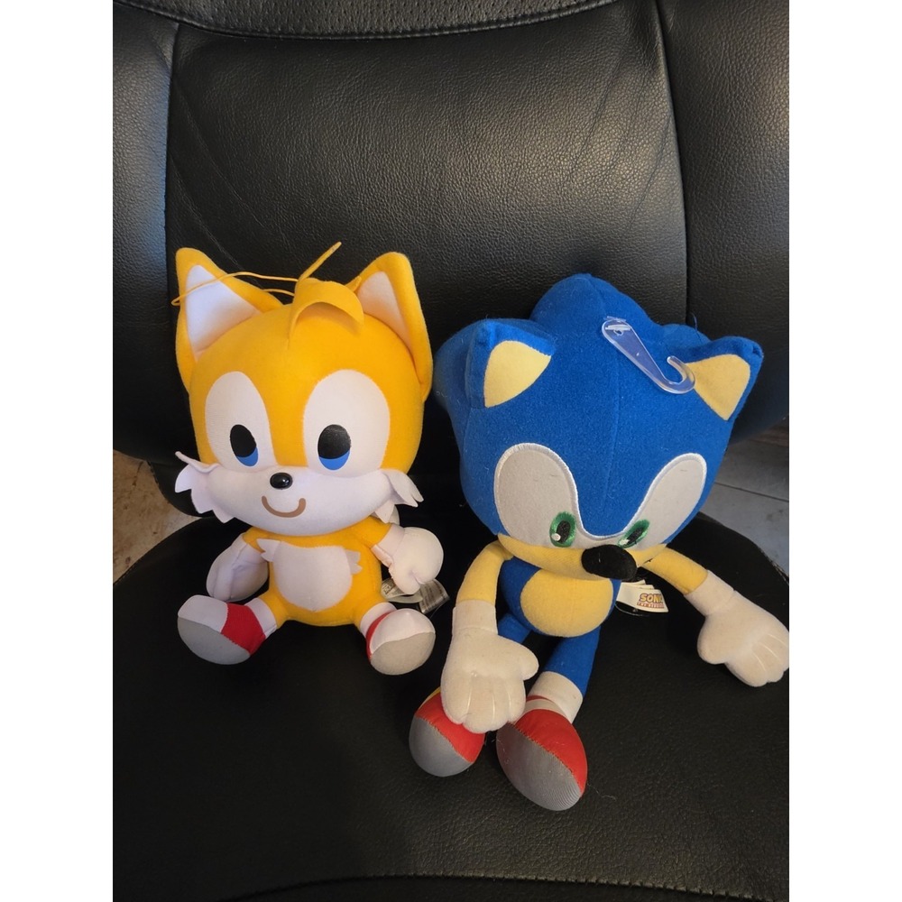 Sonic The‎ Hedgehog & Tails Plushies